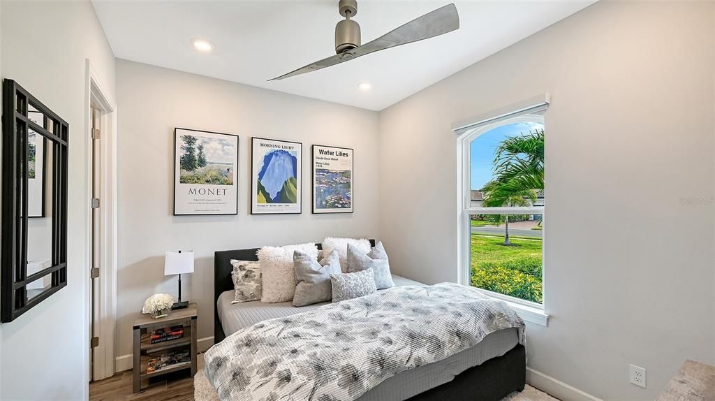For Sale: $1,379,000 (3 beds, 3 baths, 2101 Square Feet)