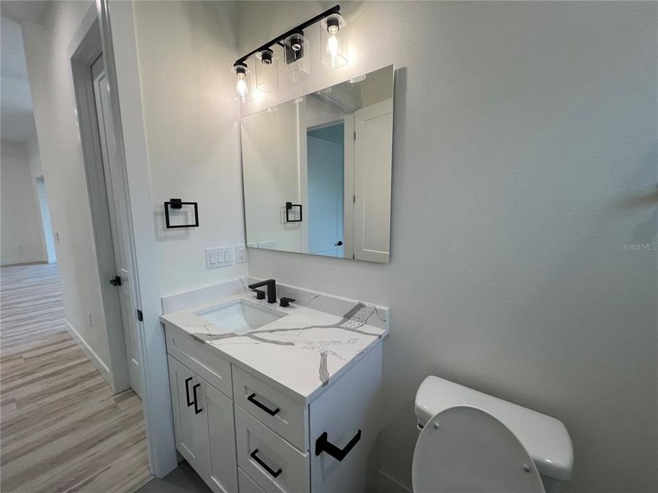 For Rent: $2,600 (3 beds, 3 baths, 2264 Square Feet)