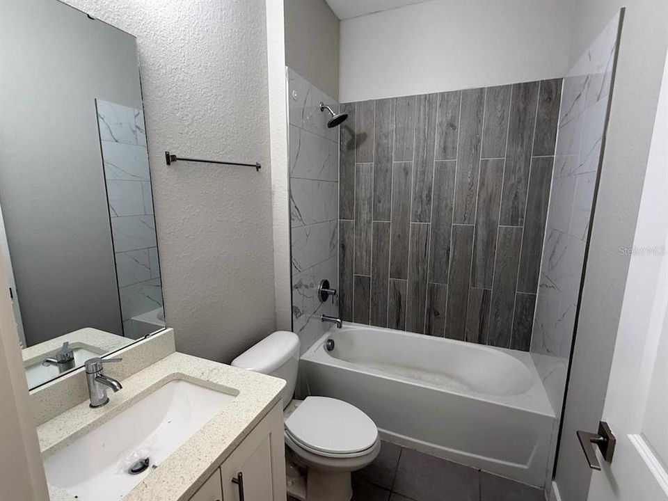 В аренду: $2,100 (3 спален, 2 ванн, 1626 Квадратных фут)