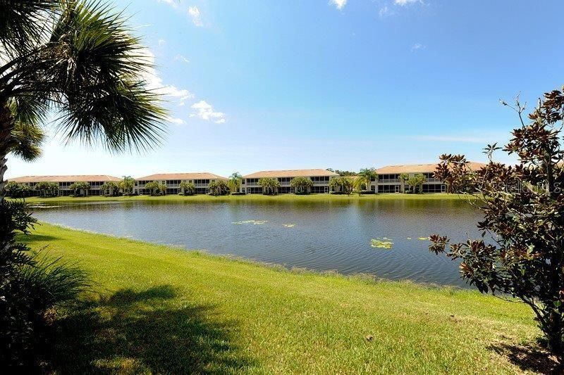 En Venta: $395,000 (3 camas, 2 baños, 2045 Pies cuadrados)