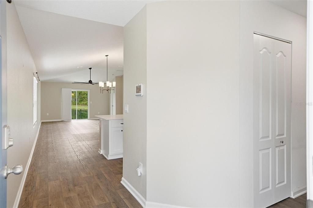 For Sale: $299,900 (4 beds, 2 baths, 1778 Square Feet)