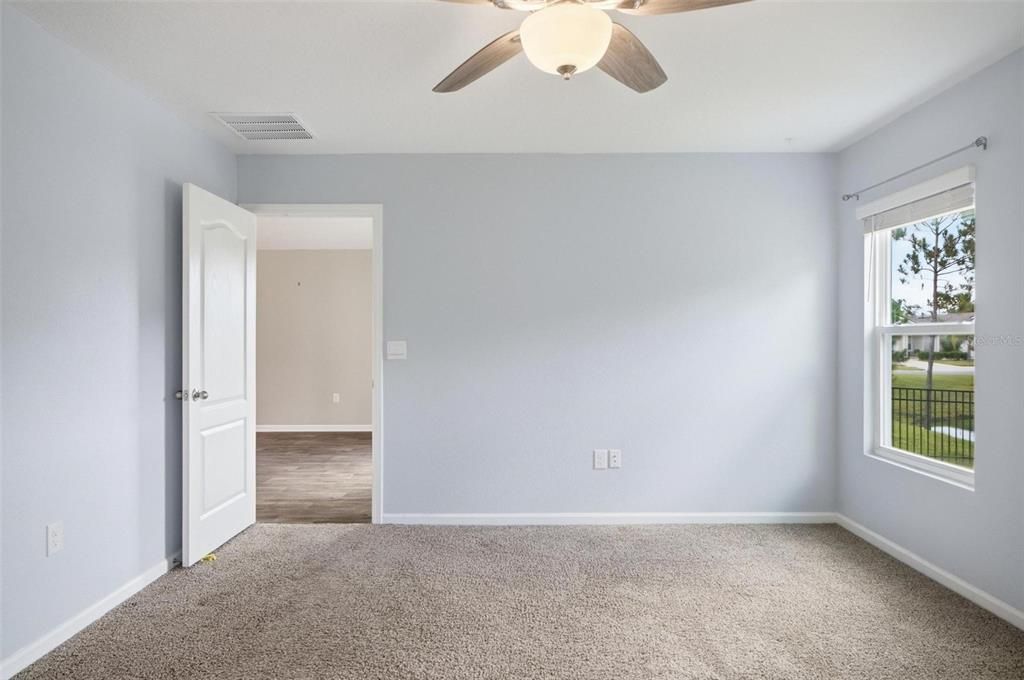 For Sale: $299,900 (4 beds, 2 baths, 1778 Square Feet)