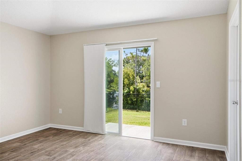 For Sale: $299,900 (4 beds, 2 baths, 1778 Square Feet)
