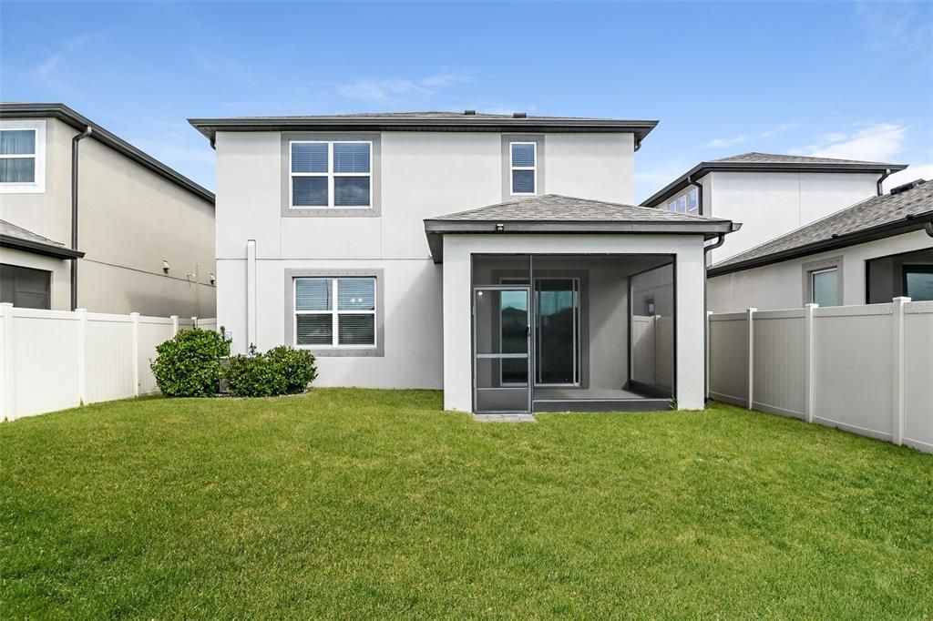 For Sale: $400,000 (3 beds, 2 baths, 2116 Square Feet)