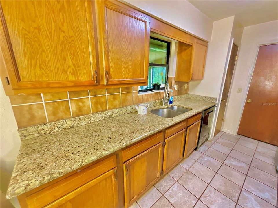 For Sale: $395,000 (3 beds, 2 baths, 1830 Square Feet)