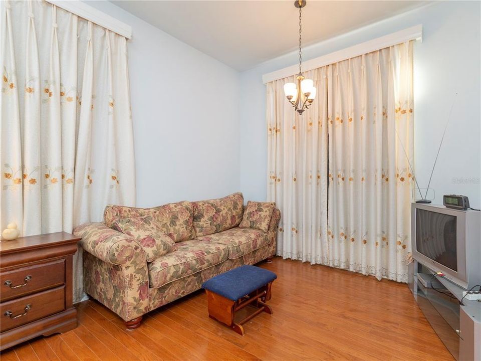 En Renta: $3,650 (5 camas, 4 baños, 3243 Pies cuadrados)
