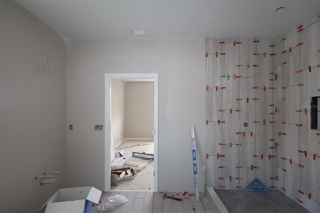 En Venta: $509,990 (4 camas, 3 baños, 2994 Pies cuadrados)