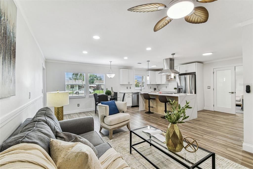 For Sale: $475,000 (4 beds, 2 baths, 1638 Square Feet)