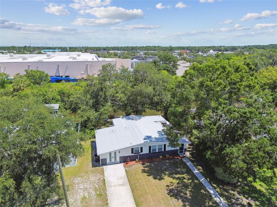 For Sale: $475,000 (4 beds, 2 baths, 1638 Square Feet)
