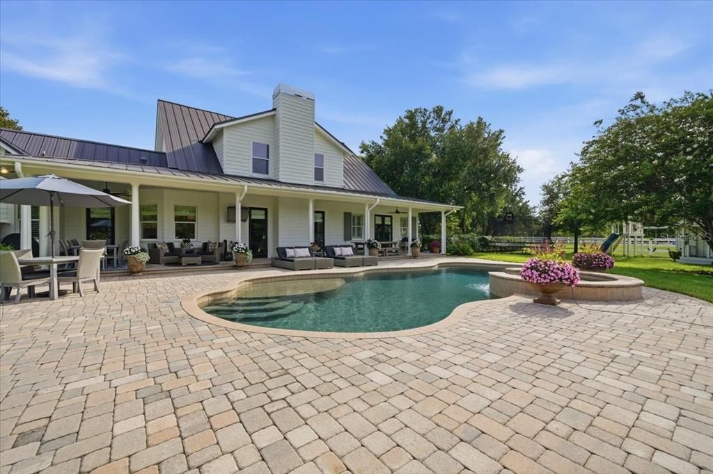 For Sale: $2,300,000 (4 beds, 2 baths, 3542 Square Feet)
