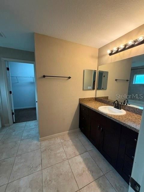 For Rent: $1,850 (4 beds, 2 baths, 1747 Square Feet)