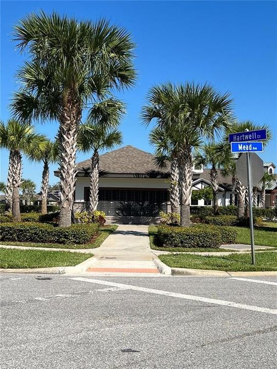 For Rent: $2,395 (3 beds, 3 baths, 1825 Square Feet)