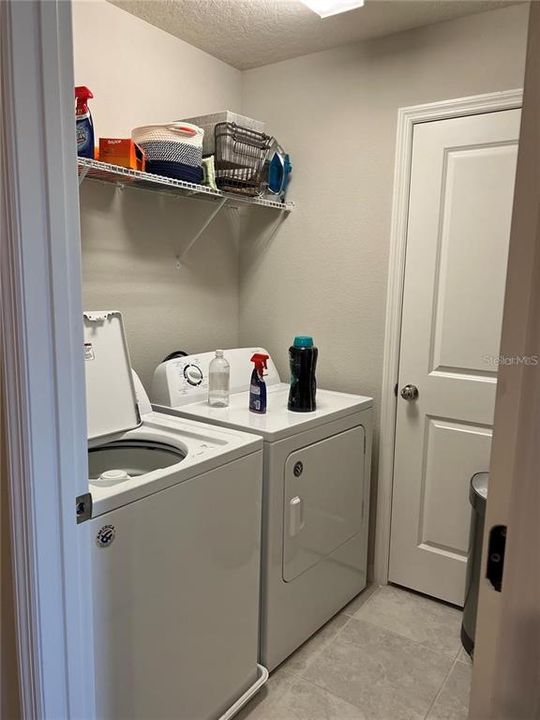 For Rent: $2,395 (3 beds, 3 baths, 1825 Square Feet)