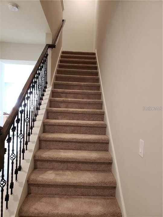 For Rent: $2,395 (3 beds, 3 baths, 1825 Square Feet)