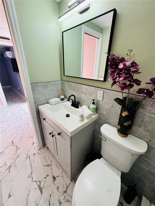 For Sale: $444,900 (3 beds, 3 baths, 1230 Square Feet)