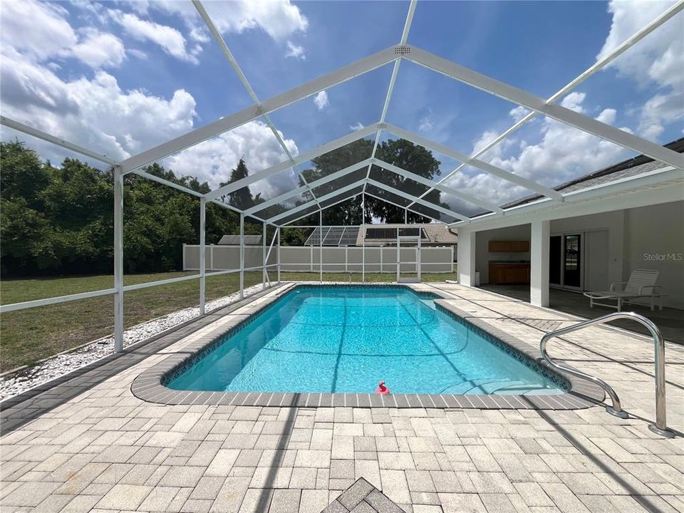 En Venta: $372,500 (3 camas, 2 baños, 1884 Pies cuadrados)