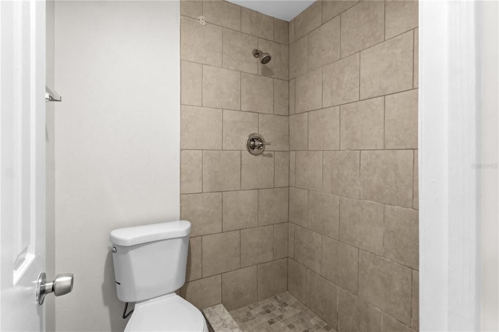 For Sale: $375,000 (3 beds, 2 baths, 1123 Square Feet)