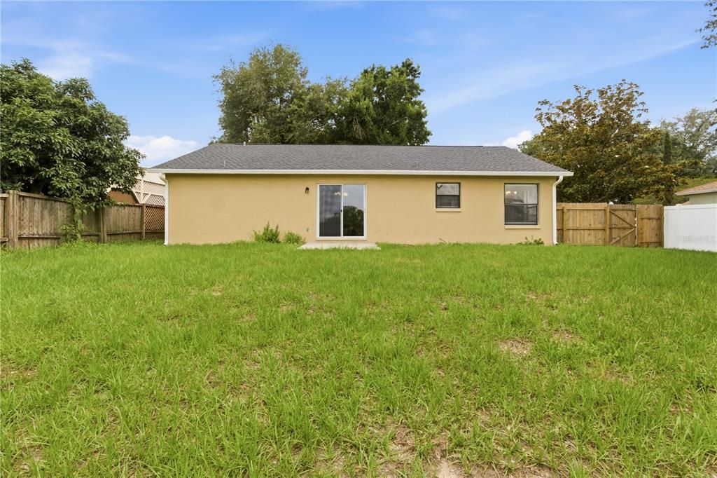 For Sale: $375,000 (3 beds, 2 baths, 1123 Square Feet)