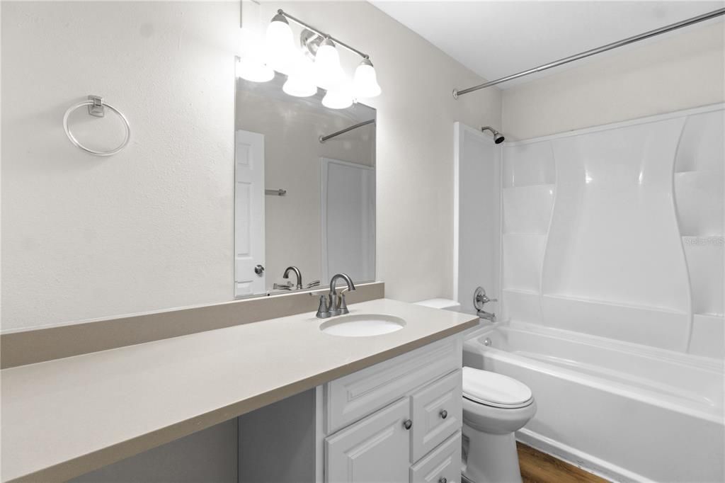 For Sale: $375,000 (3 beds, 2 baths, 1123 Square Feet)