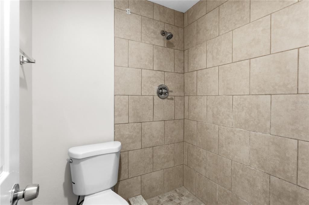 For Sale: $375,000 (3 beds, 2 baths, 1123 Square Feet)