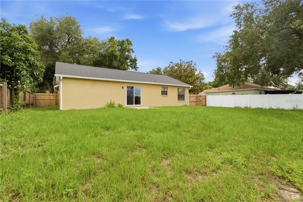 For Sale: $375,000 (3 beds, 2 baths, 1123 Square Feet)