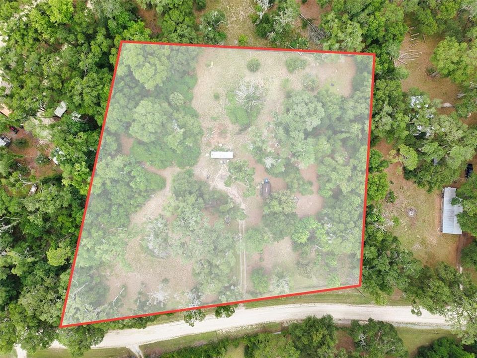 En Venta: $69,900 (2.53 acres)