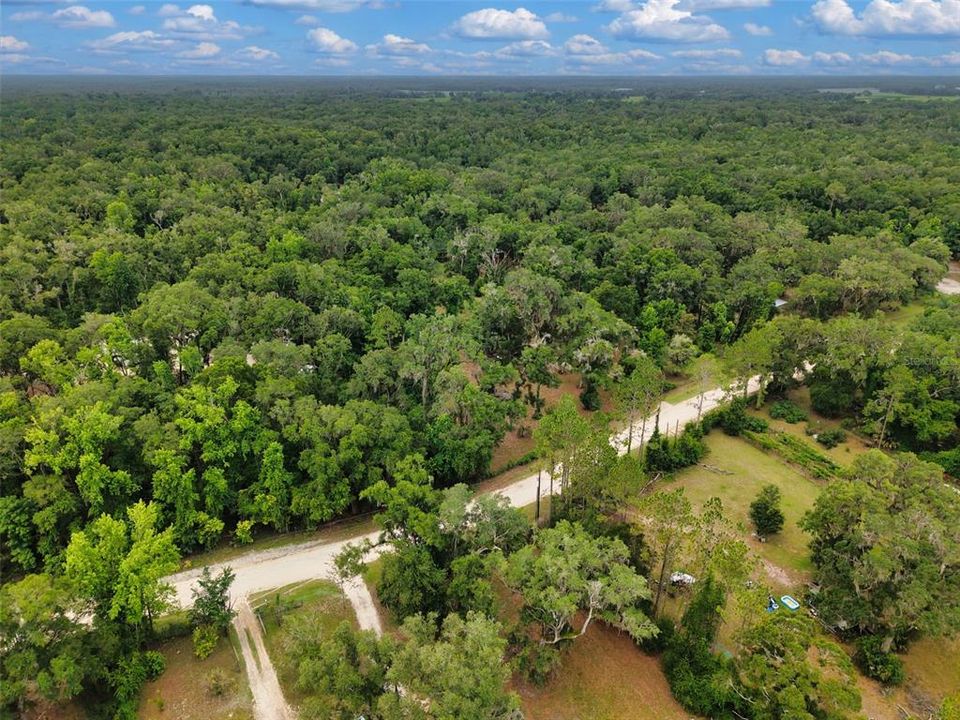 En Venta: $69,900 (2.53 acres)