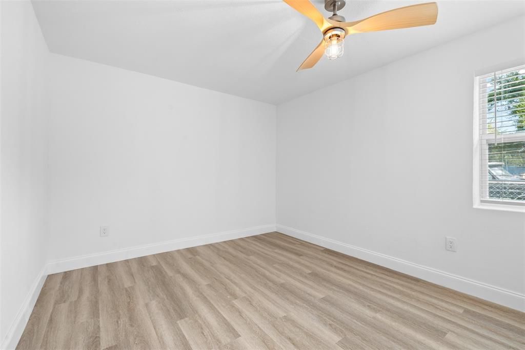 En Venta: $315,000 (3 camas, 2 baños, 1128 Pies cuadrados)