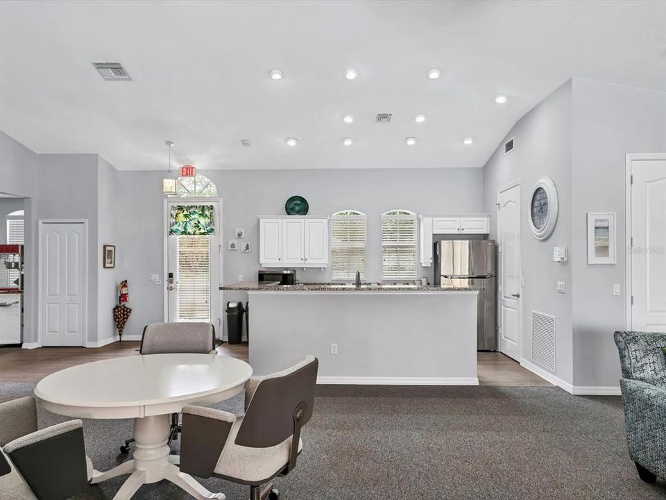 For Rent: $2,350 (3 beds, 2 baths, 1467 Square Feet)