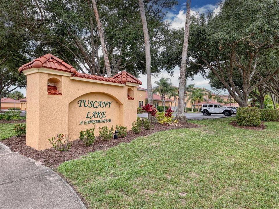 For Rent: $2,350 (3 beds, 2 baths, 1467 Square Feet)