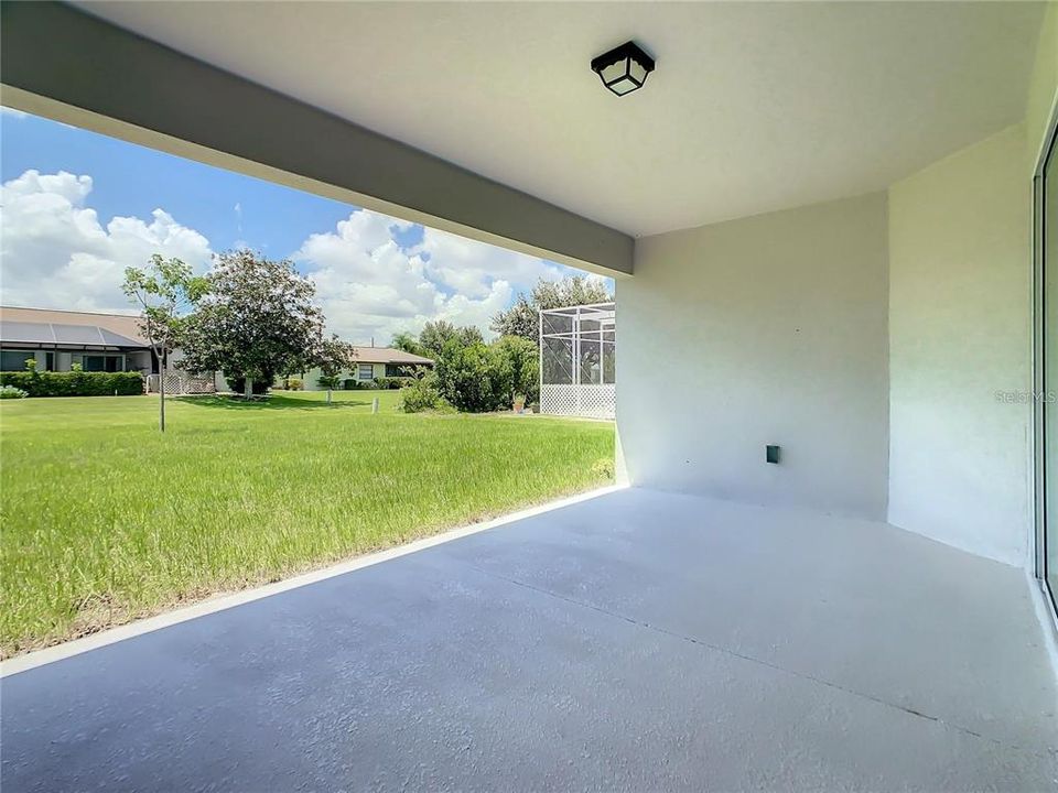 For Rent: $2,300 (4 beds, 2 baths, 1825 Square Feet)