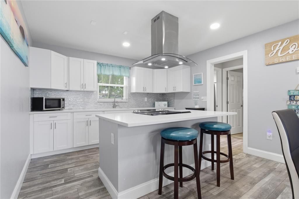 For Rent: $2,995 (3 beds, 3 baths, 1884 Square Feet)