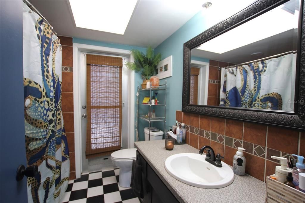 En Venta: $425,000 (3 camas, 2 baños, 1547 Pies cuadrados)