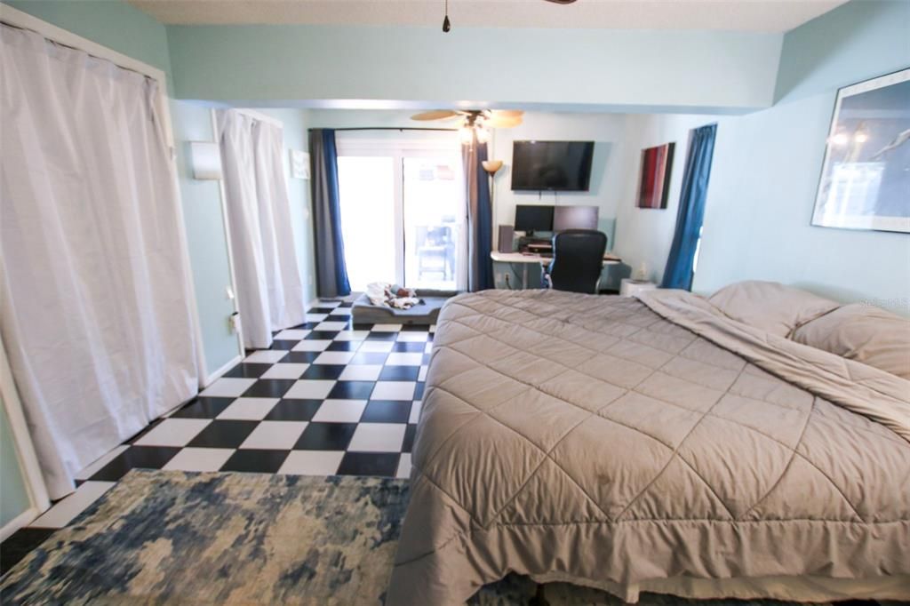 En Venta: $425,000 (3 camas, 2 baños, 1547 Pies cuadrados)