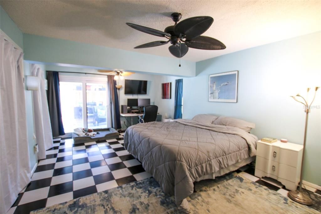 En Venta: $425,000 (3 camas, 2 baños, 1547 Pies cuadrados)