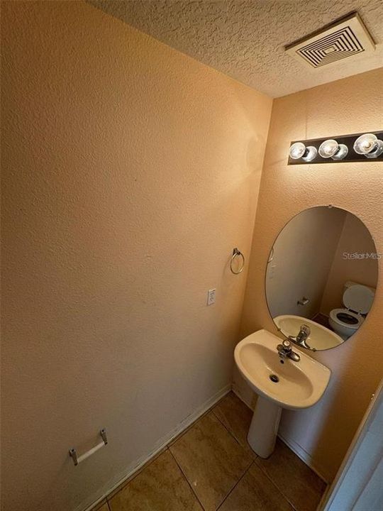 В аренду: $2,550 (3 спален, 2 ванн, 1477 Квадратных фут)