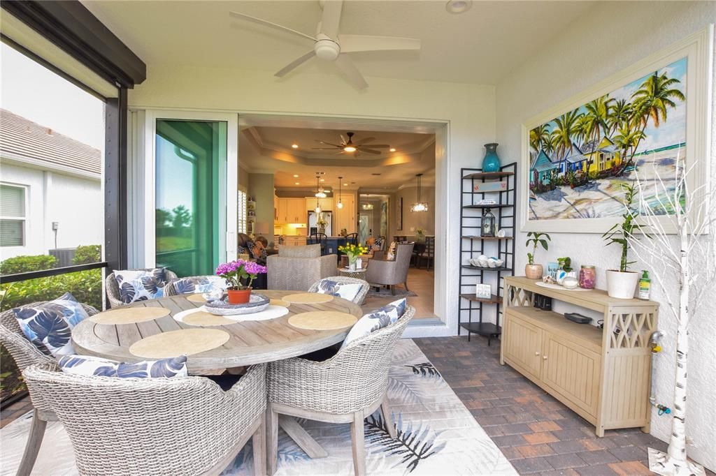 For Sale: $435,000 (2 beds, 2 baths, 1531 Square Feet)