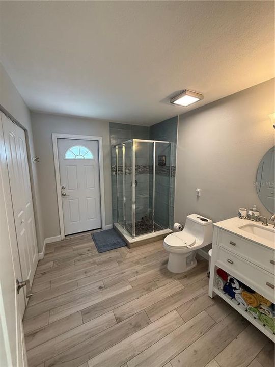 En Venta: $499,900 (3 camas, 2 baños, 1494 Pies cuadrados)