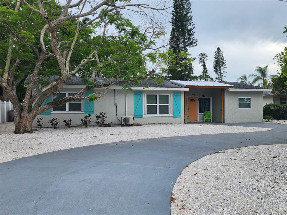 En Venta: $499,900 (3 camas, 2 baños, 1494 Pies cuadrados)
