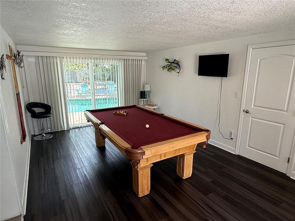 En Venta: $499,900 (3 camas, 2 baños, 1494 Pies cuadrados)