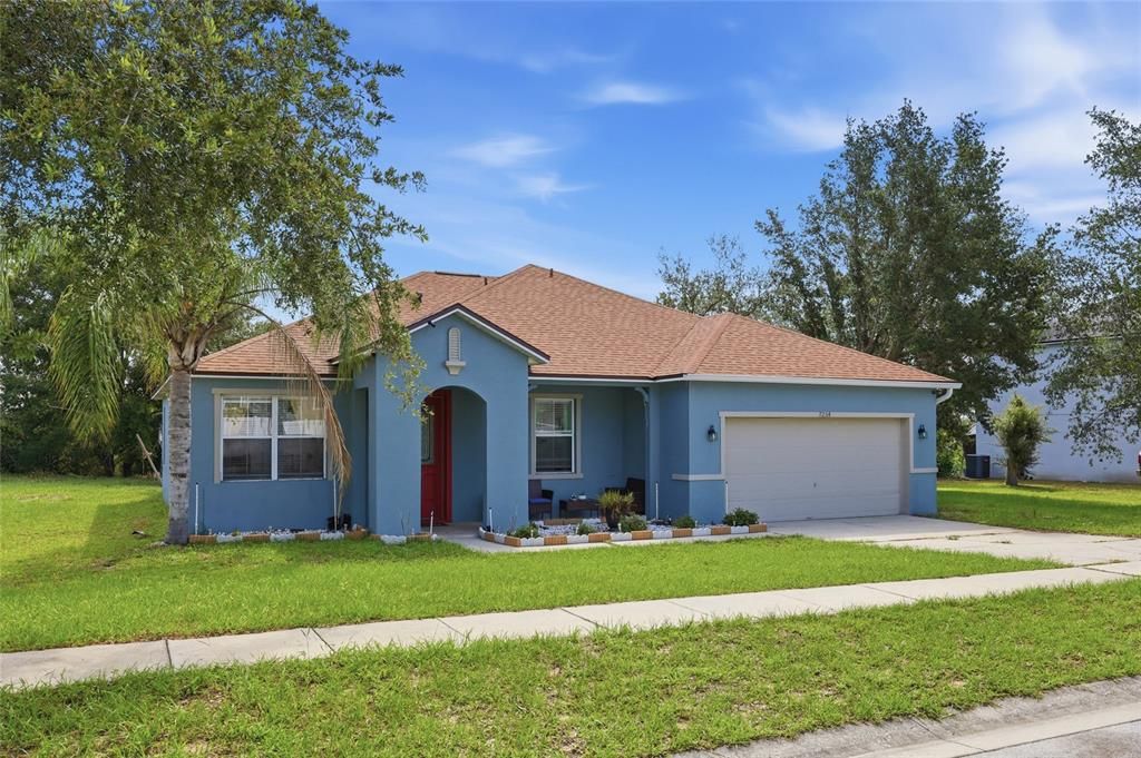 En Venta: $379,000 (3 camas, 2 baños, 2014 Pies cuadrados)