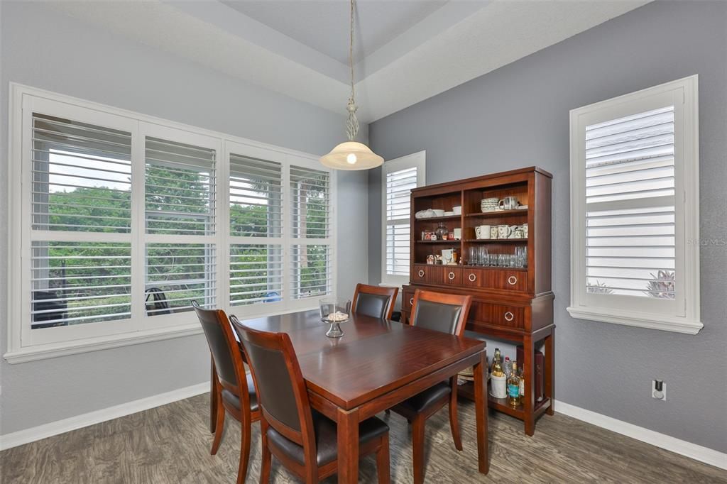 For Sale: $290,000 (2 beds, 2 baths, 1412 Square Feet)