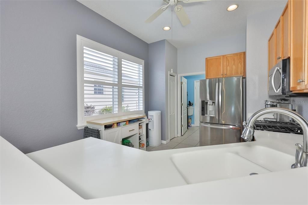 For Sale: $290,000 (2 beds, 2 baths, 1412 Square Feet)