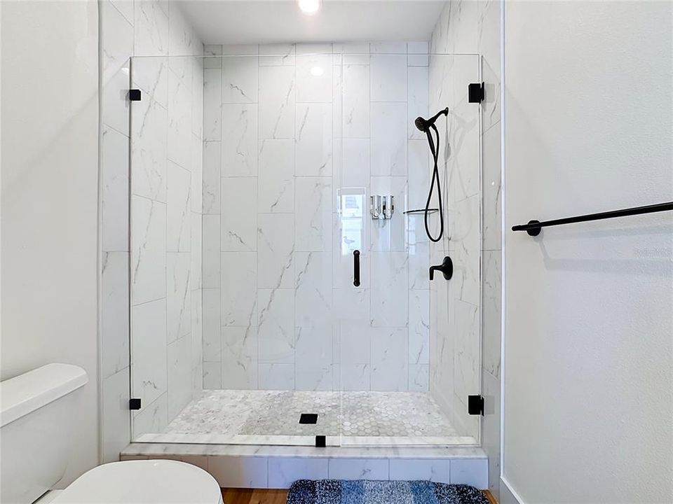 En Venta: $2,950,000 (4 camas, 4 baños, 3796 Pies cuadrados)