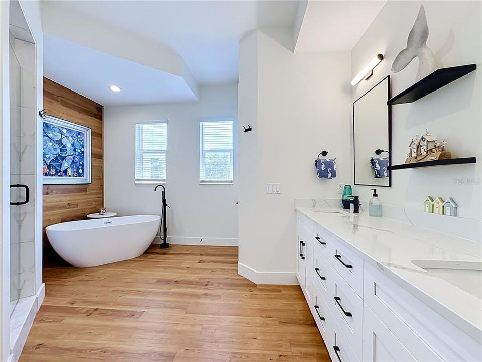 En Venta: $2,950,000 (4 camas, 4 baños, 3796 Pies cuadrados)