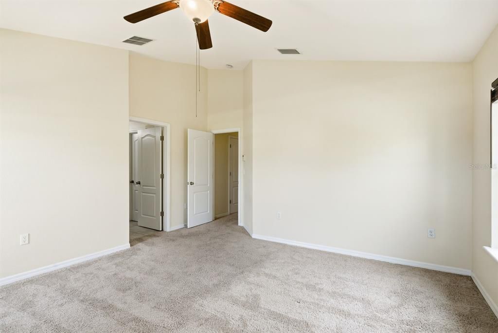 En Venta: $425,000 (3 camas, 2 baños, 1776 Pies cuadrados)