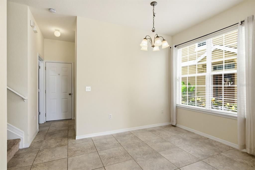 En Venta: $425,000 (3 camas, 2 baños, 1776 Pies cuadrados)