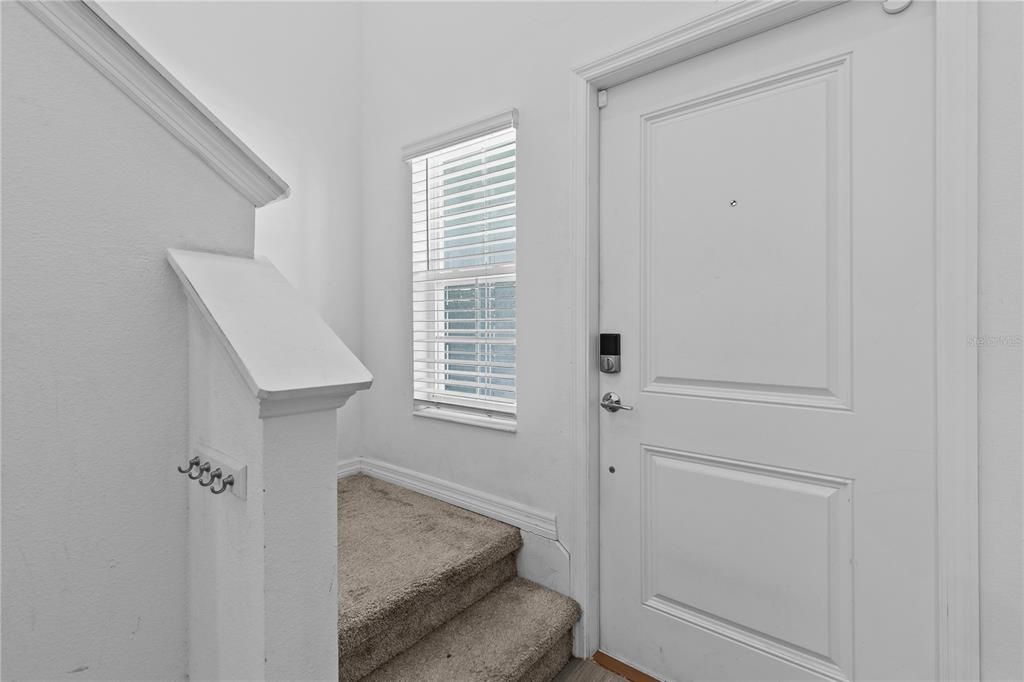 For Sale: $345,000 (4 beds, 2 baths, 1874 Square Feet)