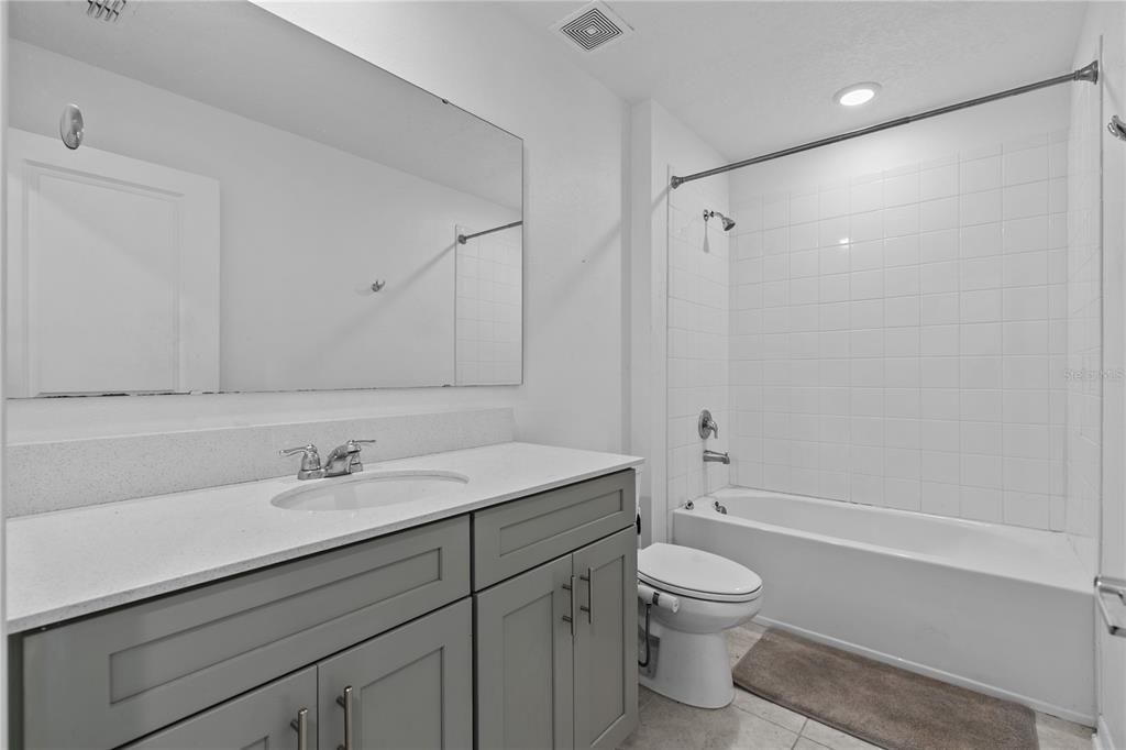 For Sale: $345,000 (4 beds, 2 baths, 1874 Square Feet)