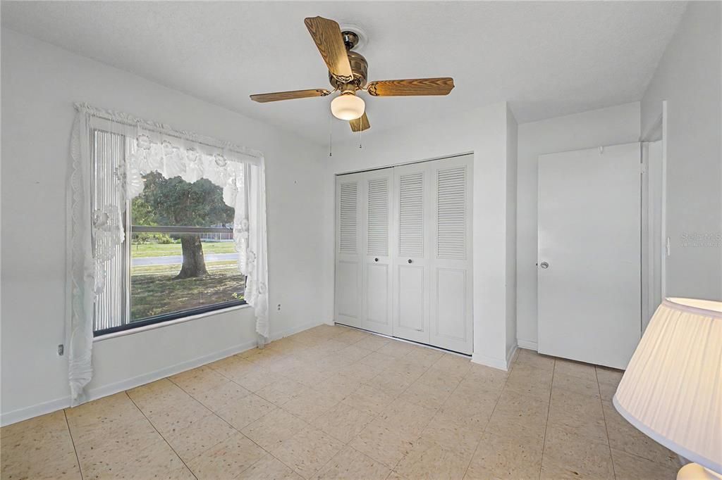 For Sale: $285,000 (3 beds, 2 baths, 1356 Square Feet)